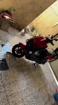 ٧ بطاريات • سرعه ١٠٠ • دسك امامي وخلفي