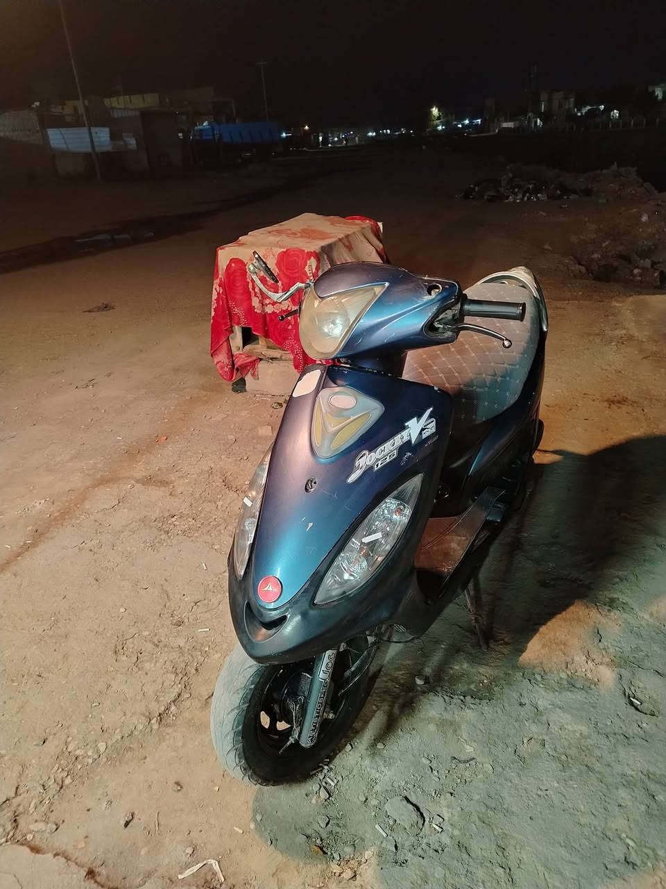 السلام عليكم دراجات كامكو مديل 14 دراجه نضيف كامله برقي ماعوزه كلش شغل بيه سعر خاص نتصال على رقم الهاتف ***********
