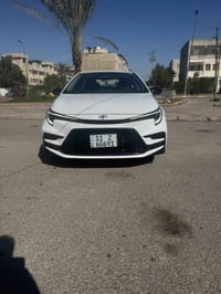 كورلا بلاك S موديل 2025 ماشيه 3000 بااسمي تحويل ثاني يوم  السعر 162  0...