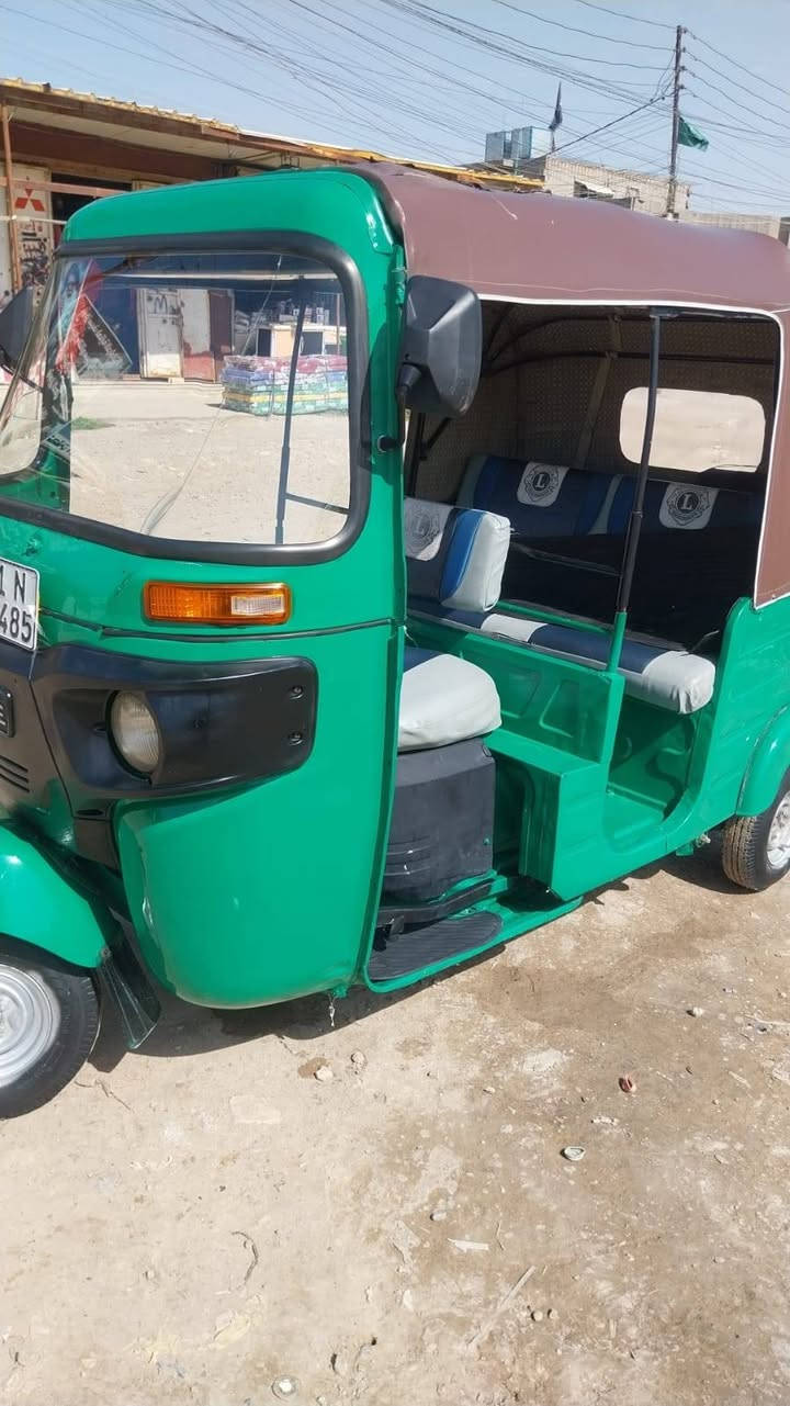 السلام عليكم تكتك موديل ٢٠ للبيع شهر ال10 مرقمه بغداد ومصبوغه عام للجماليه تكتك كامله كبل للشارع كله شغال مكينه ناعمه ومكفوله لاتنقيص ولا تبخير السعر 7 ملايين وبيها مجال قليل مكاني بغداد بوب الشام الإصلاح للاتصال ***********
