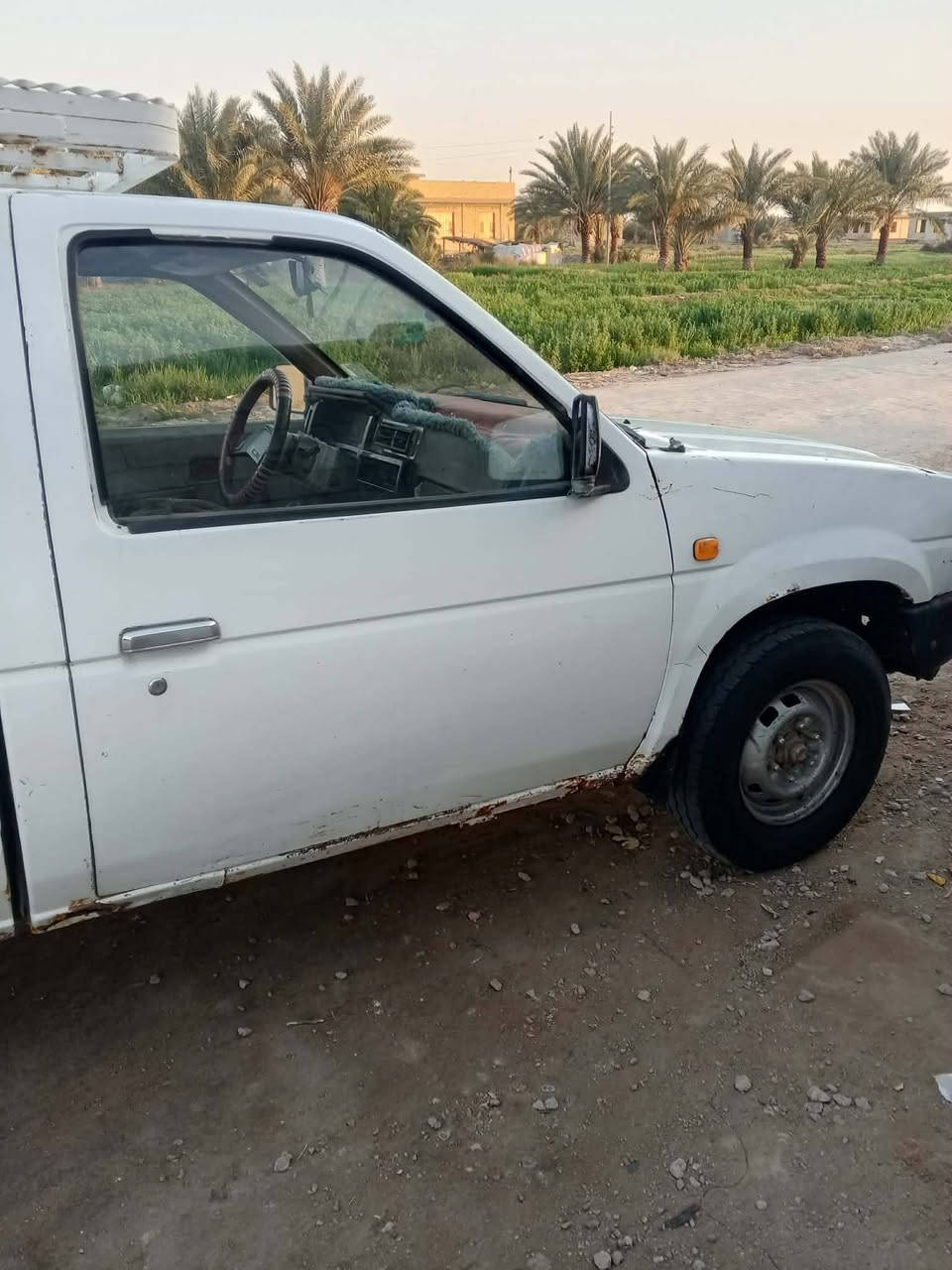 نيسان 91 مكينه وكير توني مبدلهن كارتون  السعر 30 وبيه مجال تحويل ثاني يوم ***********
