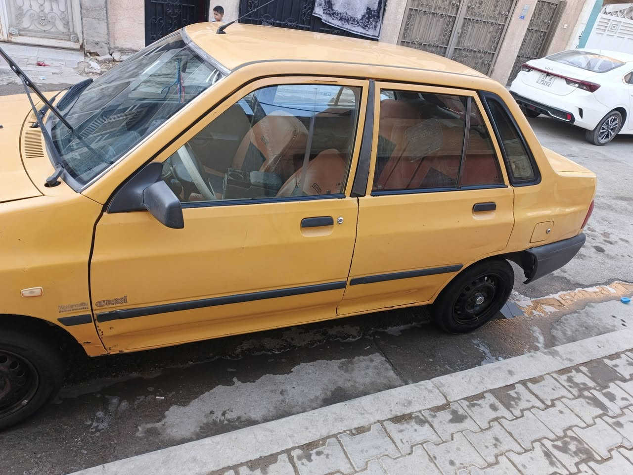 السلام عليكم ورحمة الله وبركاته 
مرخصته الادمن سياره سايبا 2011 سياره بسمي رقم إنكليزي سنويته لل2029 سياره حلوه ونضيفه مال بيت يشهد الله غرفته حلوه خارجه حلو مكينه وكير نضيفات وحلوات سياره واضحه كدامكم بصوره وتجي وتشوف بعينك رايده ب٢٦ وبيه مجال لليشتري وإني خادم  
مكان السياره كربلاء سيف سعد رقمي ***********
