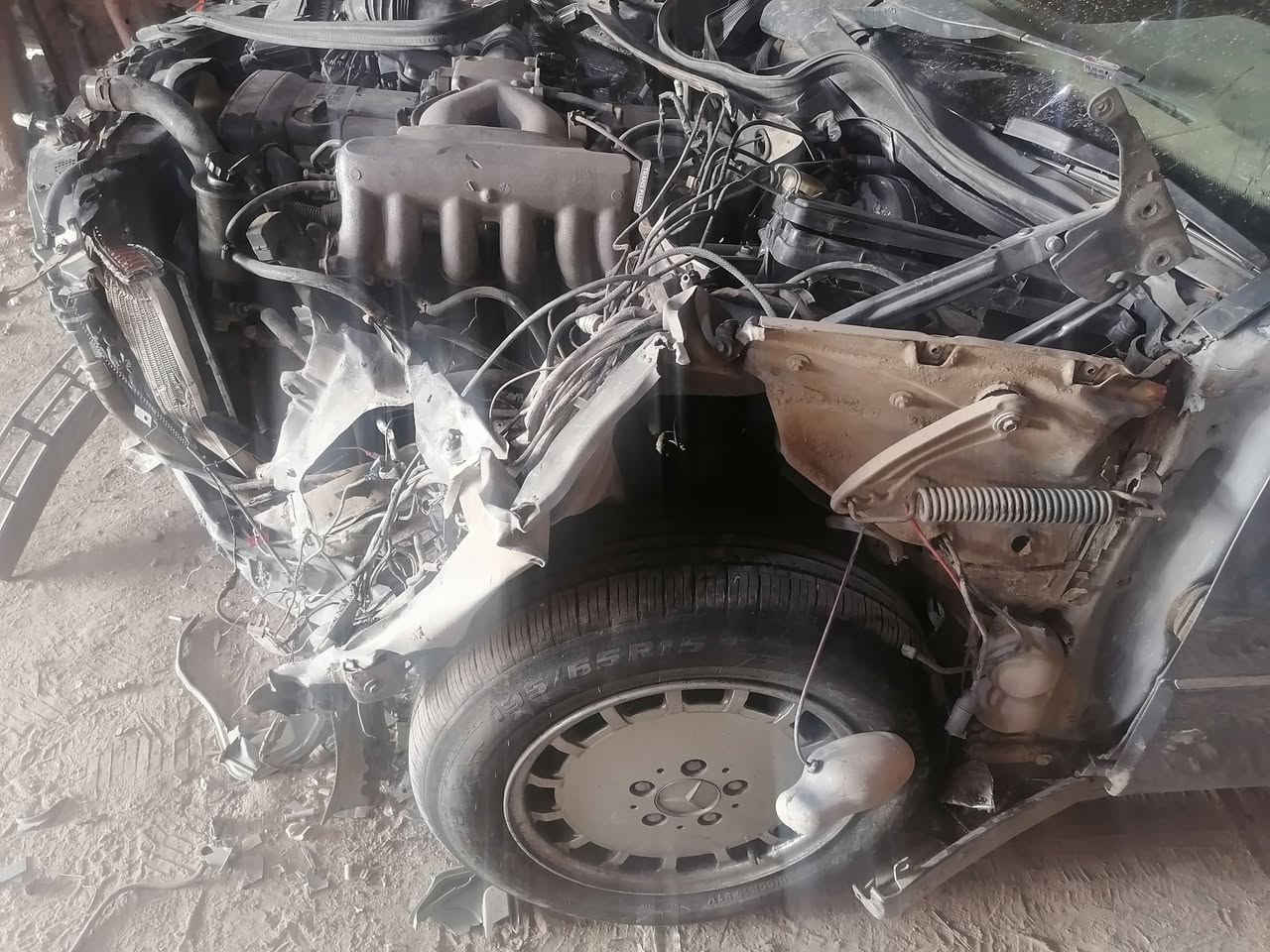 ورشه وسمكره بأدار سلام السمكري انواع سيارات الحديثه عنوان ناصريه حي صناعي لبلوك الرابع الستفسار رقم الهاتف ***********
