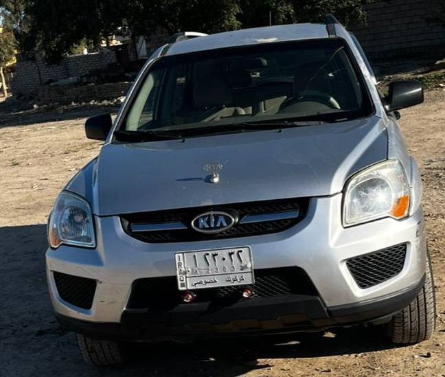 كيا سبورتج خليجي موديل 2009 بيه جاملج  باب اليسرالسعر 90$وبيه مجال للاتصال *********** وستاب/*********** اتصال
