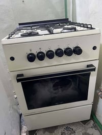 فرن • للبيع