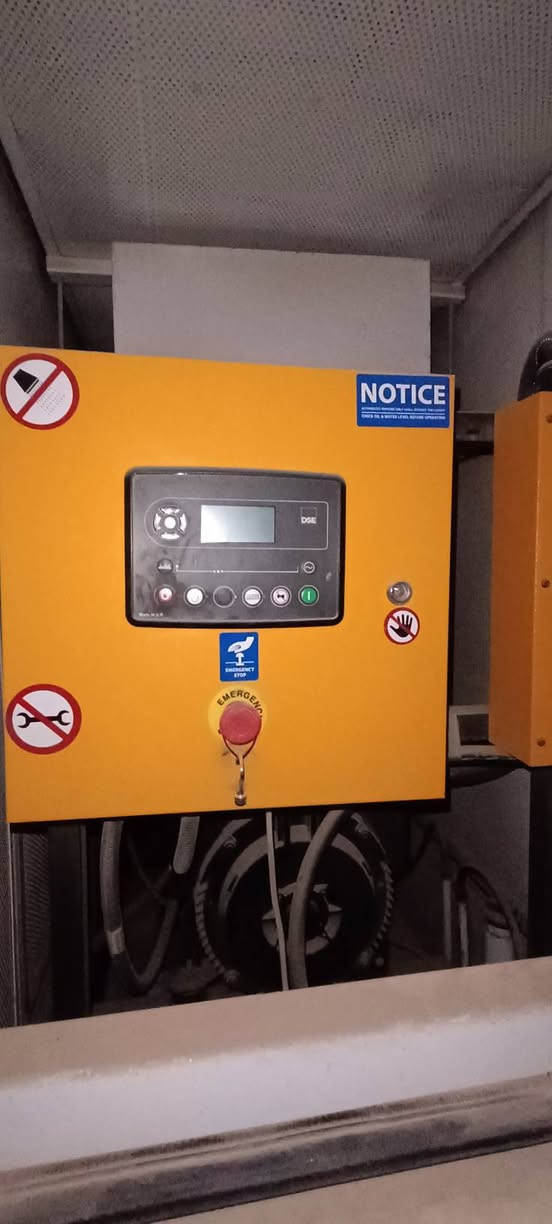 للبيع اصلي سوبر كاتم ساعات العمل 1100 جديد شركه برغي مامفتوح 30kv
تانكي كاز متصل 1000 لتر اسفل المولدة الاتصال بالرقم ***********
