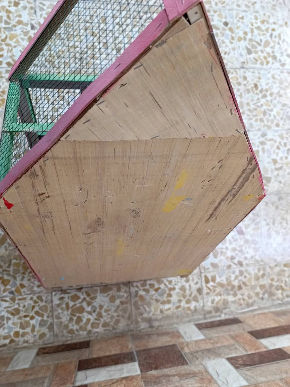 قفصين للبيع جديد ونظيف مامستخدم قليل مستخدم خشب مالتو جديد ومرتب مال طيور حب
المكان حي سومر 112
السعر 19بيهم مجال
تواصل خاص او *********** وتساب موجود
