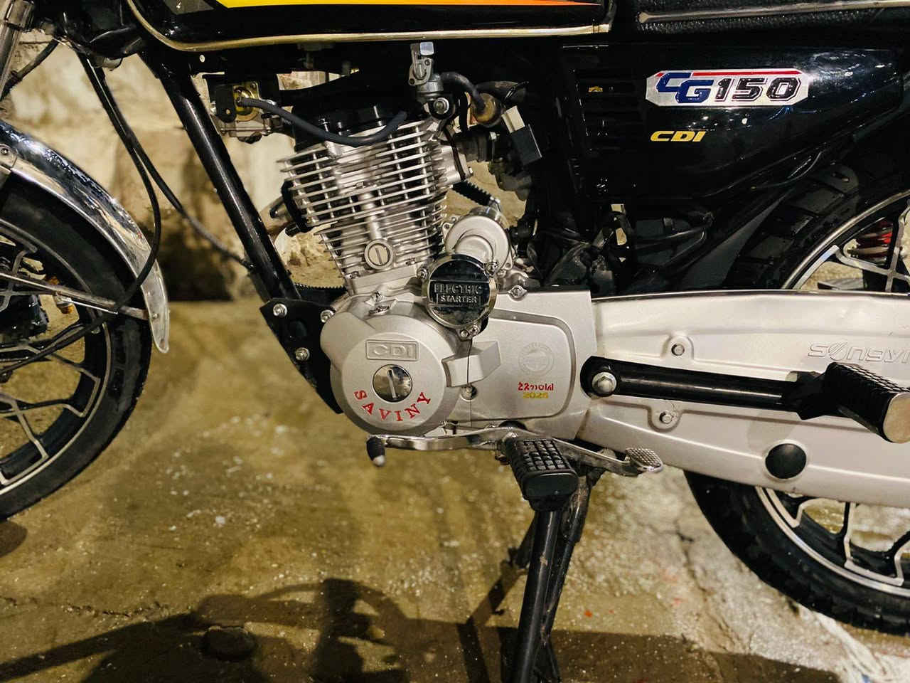 سلام عليكم  ايراني سيفان للبيع موديل 25 20نضافه مكاني الرمادي الملعب قرب نادي الرمادي السعر خاص الستفسار***********  بي وتساب
