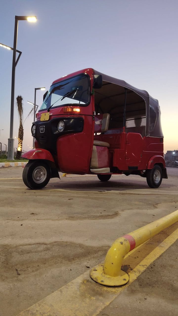 لسلام عليكم تكتك 22 مرقمة للبيع مكينة اكسل  مكفول لا ضربه لا صبغ رصعات وشخوط خفيفه فقط لسعر خاص مفتوح او الاتصال *********** 
مكانها بغداد لشعب حي لبساتين
