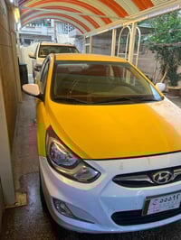 اكسنت 2014 خليييجي  محرك 1600  ماشيه 95 الف km حقيقي  جاملغ امامي مبدل...