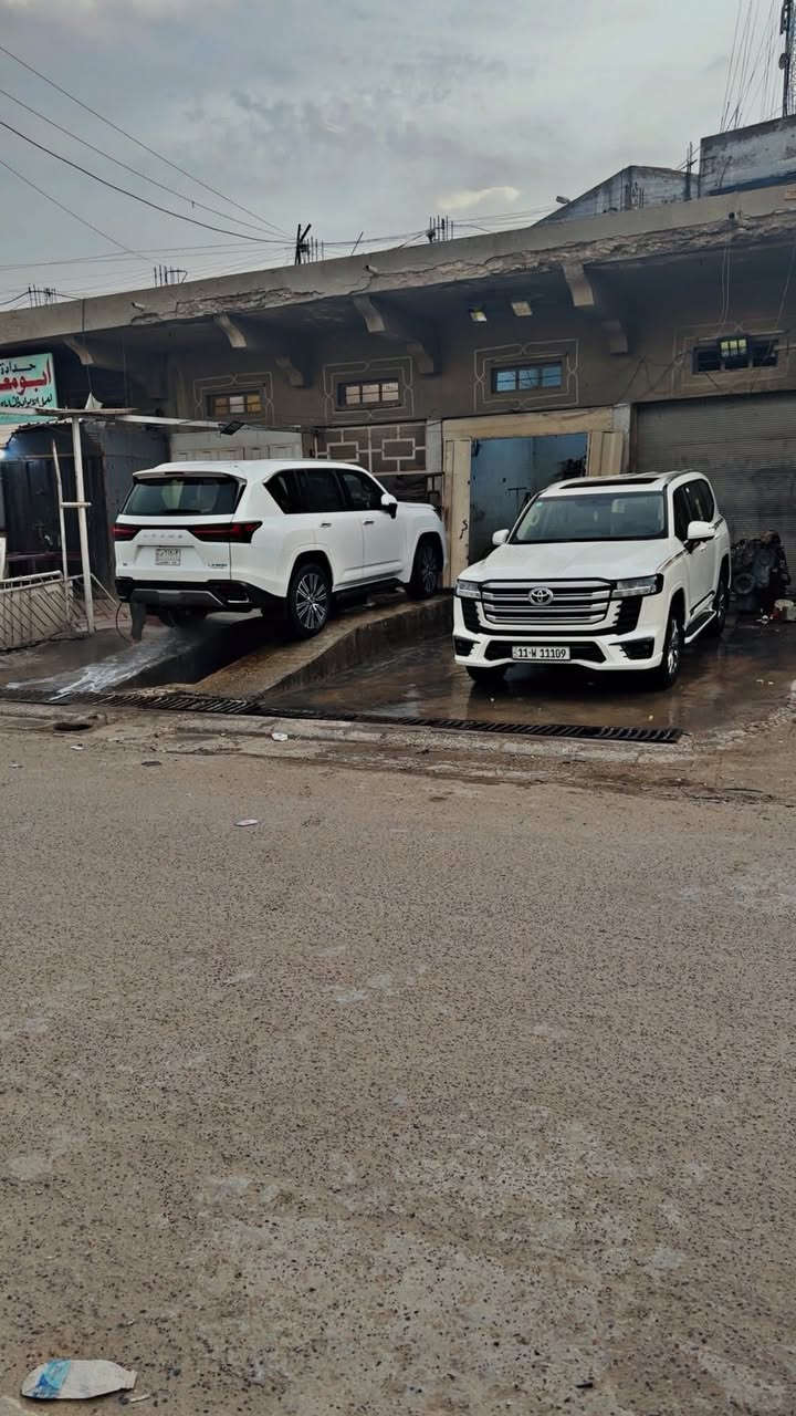 السلام عليكم
لاندكروزر Gx-R

موديل 24

رقم بغداد

ماشيه12الف

تنفس طبيعيه 

كفاله عامه من الشخط 

مكاني بغداد

السعر تصل وتدلل ***********
