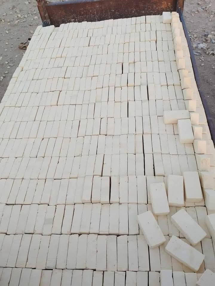 "لسنــا الأفضـــل ولكـــن نطمــــح أن نكـــون المتميـــزيـــن دومـــاً"📞***********🧡حسب طلب زباين صفحتنا 💻***********
 (#طابوق_درجه_اولئ_لون_قوه__ _طابوكه_زياده) 
للطلب والاستفسار خاص الصفحة او وتس ✅
يوجد خدمات توصيل🚛 فقط #االبصرة  ميسان عمارة, ميسان
