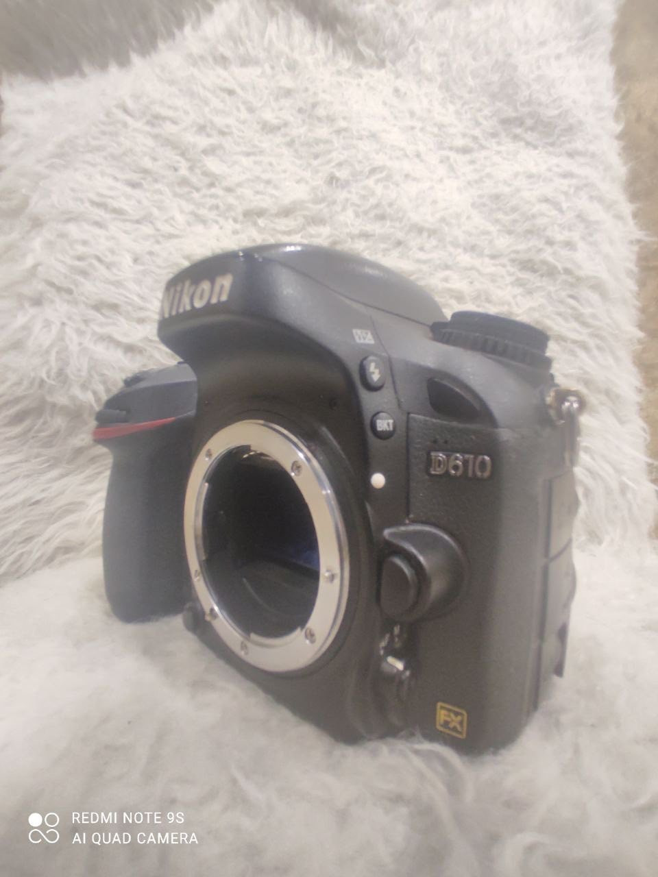 كاميره نيكون ٦١٠ لبييع. غراضها موجودين ونضافه الكاميره ٩٥٪؜
سعرها فقط ٤٧٥ مستعجل ع بيعتها 

الاستفسار ع خاص او اتصال ع رقم ***********
