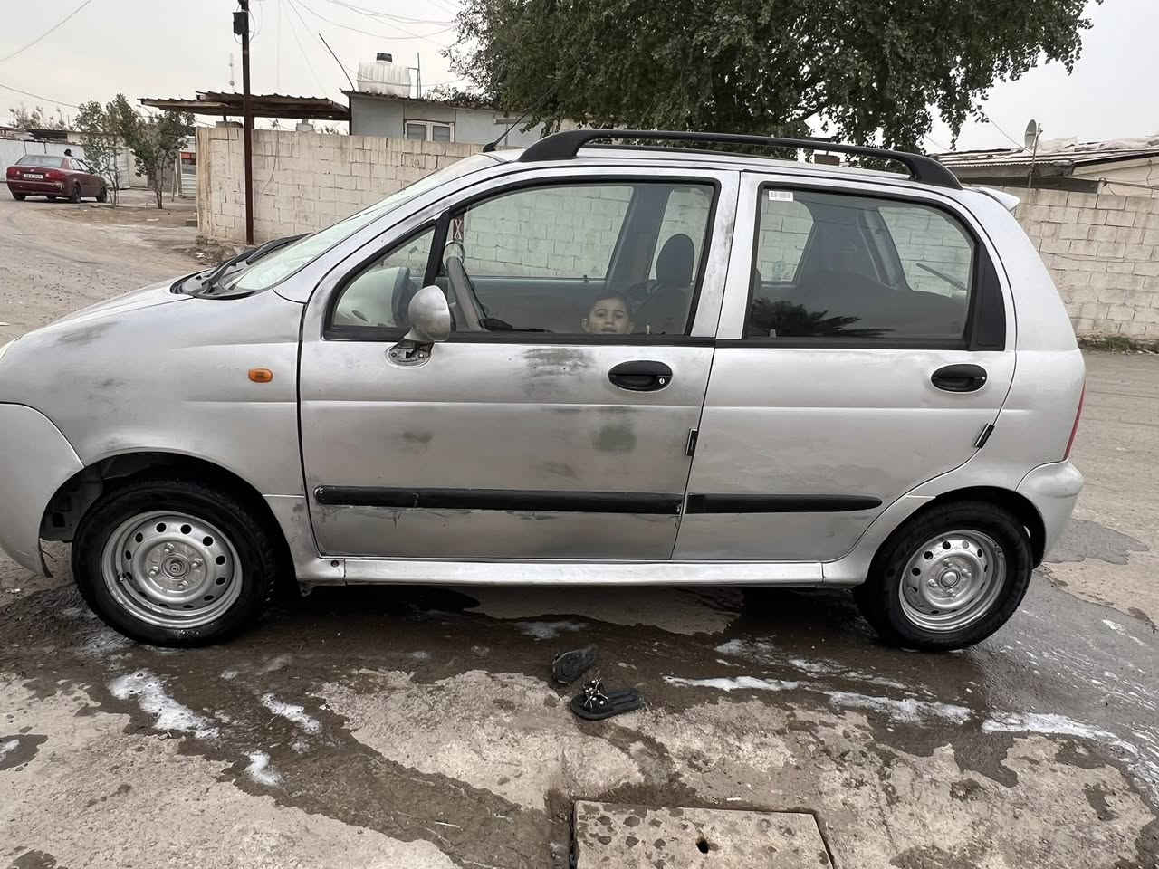 السلام عليكم ورحمة كيوكيو للبيع موديل 2013للبيع كير مكينه تبريد ثلج صدر امامي خلفي جديد السياره مال جناي ممتعوبه وحلوه سنويه جديده رقم انكليزي تحويل ثاني يوم عنوانه بغداد التاجيات السعر 28وبيه مجال كلش قليل رقم هاتف***********
