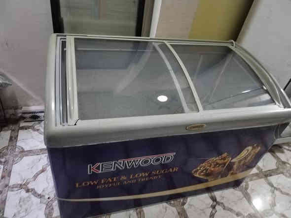 عارضات عموديه يوكور تركي اخو جديد استعمال قليل حجم ٢٢ قدم للبيع الشاري يتصل على الرقم *********** او خاص
