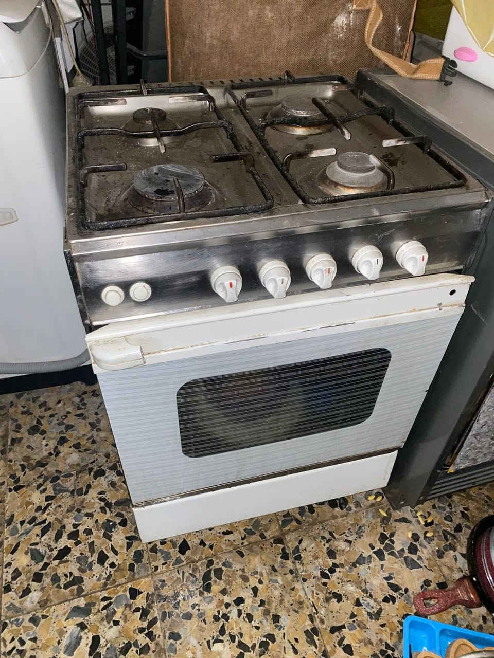 غراض للبيع نظيفات
النجف حي الجامعة


**إذا كنت صاحب هذا الإعلان وتريد حذفه لأي سبب، رجاءا أرسل رسالة إلى الدعم الفني**