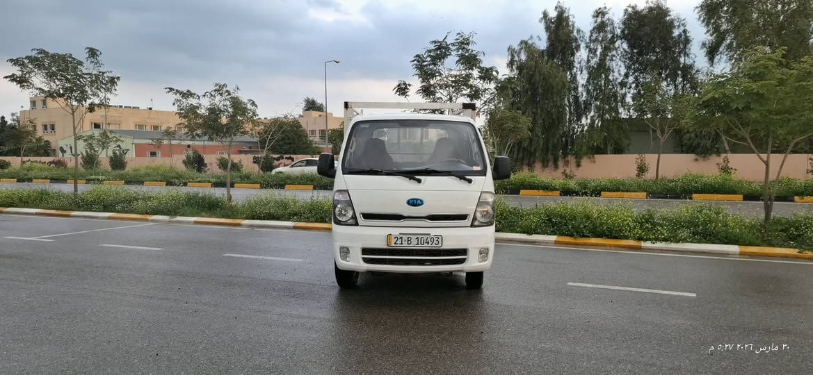 کیا 4000 
 مۆدێل ٢٠١٤ هیچی پێوە نییە 
٠٠٠ ٢٦٠ هەزار ڕۆشتووە 
 گێڕو و مەکینە ی بەشەرت 
تەبرید سارد و گەرم بەشەرت 
تایە و ویلی ١٤ ی تازە بۆ بەستراوە 
سەنەوی تاکو ٢٠٣٠ تازەیە 
تانکی گازی ١٢٠ لیتری بۆ بەستراوە 
تانکی ئاوی ٧٠ لیتری بۆ بەستراوە 
سەیارەیەکی توند و تۆڵ و بێ مەسروفە 

نرخ : ١٤٦ $ مامەڵەیەکی برایانە 
ناونیشان : کەلار 
*********** ئەمە ژمارەی خاوەنیەتی 
جوابی کۆمێنت نادرێتەوە كالار, السليمانية
