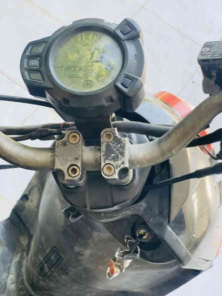 السلام عليكم                              ***********

للبيع سكنس جبلي كفاله عامه مكينه مكفوله 
كهربائية شغاله مكان ديالئ الخالص الشراي يتصل
