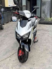 دراجه شحن سكنس  2025  بطاريه ليثيوم جديده  ميحتاج اسولف عله نضافته بعد...