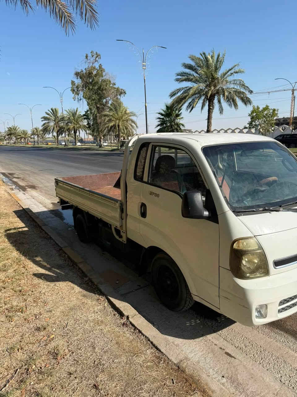 السلام عليكم
كيا بنكو موديل ٢٠١٧
السياره كفاله عامه من صبغ ماعدا كارت في البنيد
السياره تبريد حداديه كفاله رقم كربلاء 
سياره جديده ستعمال شخصي فقط 
مكينه كير كفاله عامه 
المكان كربلاء 
تحويل مباشر
الرقم ***********
