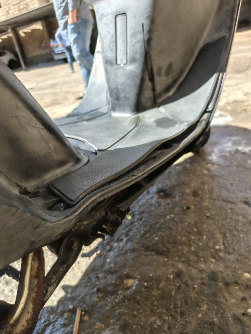 سلام عليكم
دراجه للبيع فراشه كلش نظيفه نظيفه 
كهربائيات كلها شغاله سلف هندر 
عنواني الناصريه الحبوبي
للاستفسار الاتصال ***********
