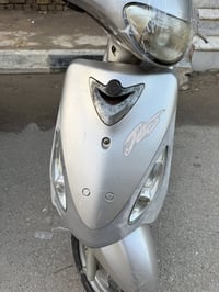 ماكس منغولي ثاني تبديلة دهن صارلها ٢٢ يوم طلعت من الحاويه والوصل موجود...