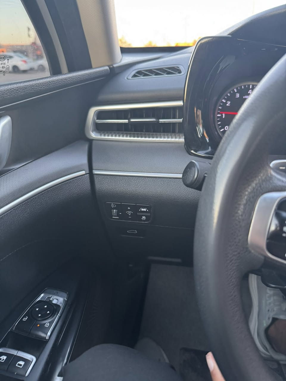 موديل ٢٠٢١كفاله ماعده قطعتين صبغ كوريا جاهزه من كلشي غاز وبانزين تخم تاير فول مواصفات 
تشغل عن بعد
رادارات
قياده ذاتيه
تحديد مسار
مثبت سرعه
كير جوك
رقم بابل باسمي تحويل ثاني يوم 
السعر ١٨٢ وبيها مجال البصره خور الزبير
***********
