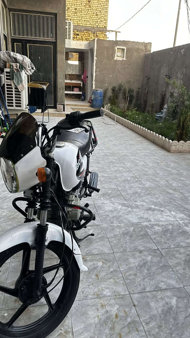 سلام عليكم ، بوكسر كلاسك 2021 رقم بصره انكليزي بأسمي الدراجه مشروع وطني وتحويل ثاني يوم وعنواني البصرة المعقل ،
***********
