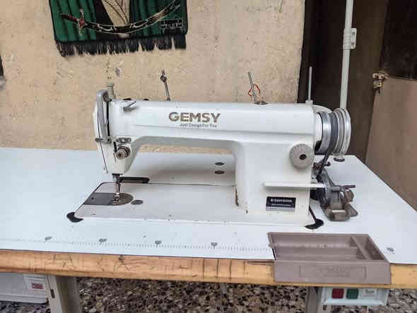 مكينه جمسي اصلي مديل ٨٥٠٠ مدينه الصدر *********** السعر ١٨٠ الف
