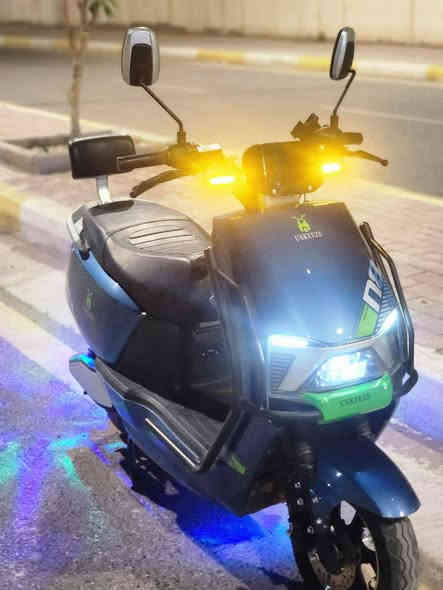 السلام عليكم دراجة شحن سكنس دبدوب  للبيع الدراجة جديدة صارلي فتره من مشتريه مواصفات الدراجة ٤ سرعات ٦بطاريات لايت لد اربع اشاير بلوتوث السعر اتصل على ‭***********
