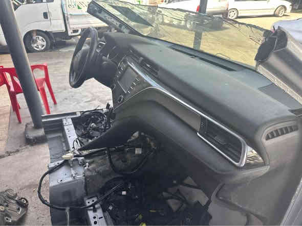 وصل حديثا مشط استيرن كامري 2025 الى 2026
يتوفر جميع انواع قطع غيار سيارات كامري مودیل 2025/ 2018بأسعار مناسبه للإستفسار*********** أربيل
