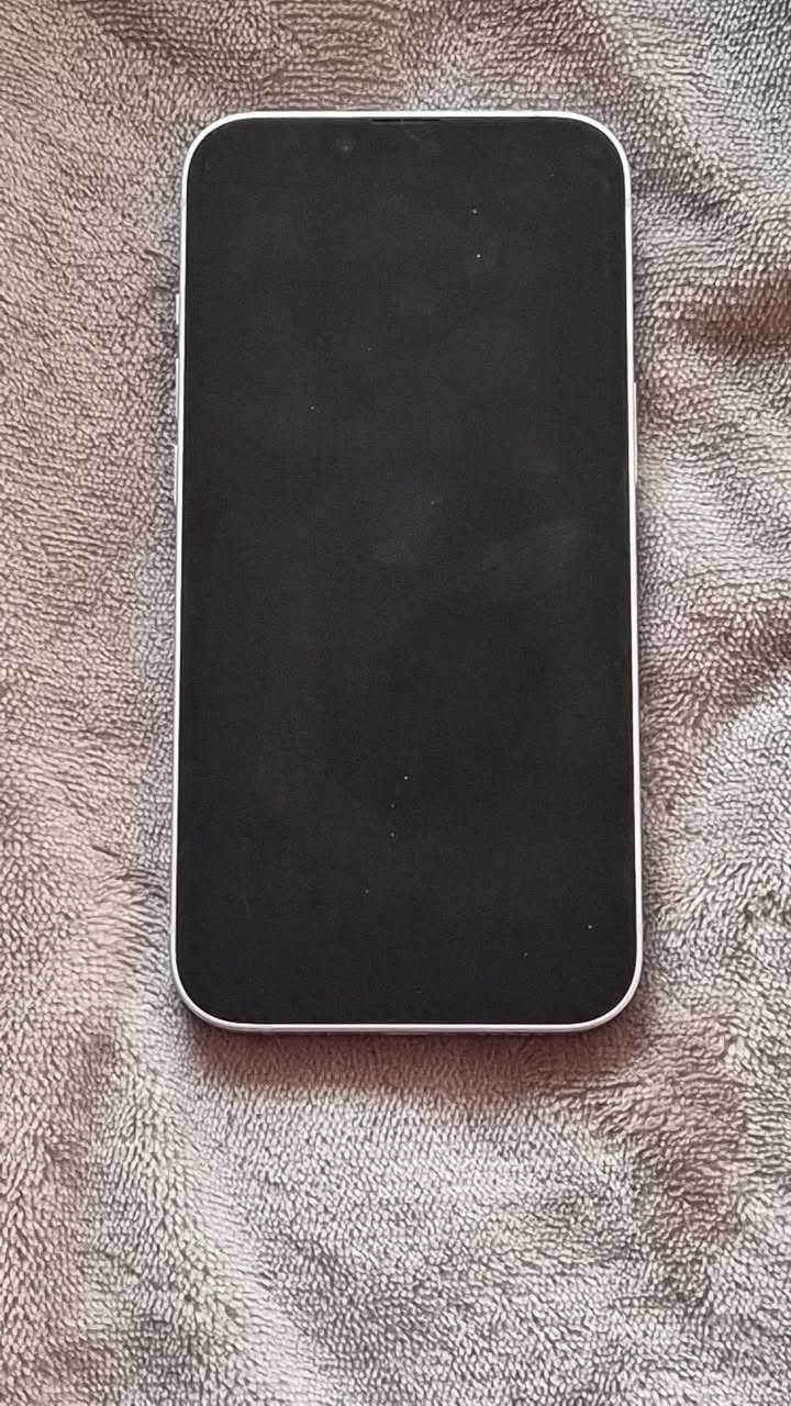 ايفون ١٤
نظافه ١٠٠ بالميه
باكيت موجود
ذاكره ٥١٢
بطاريه ٨٧
بغداد حي  الجامعة 
***********
725 وبي مجال ذاكرته (512)
