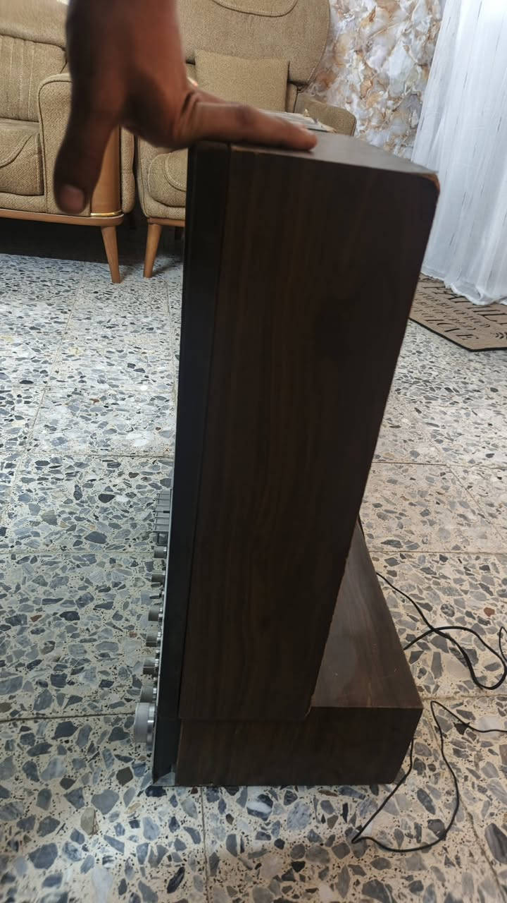 السلام عليكم عندي مسجل ريزنك للبيع قديم وشغال بس ماعرف بي قديم عدنه قيم واخذ بغداد المعامل تعال افحص واخذ ***********

