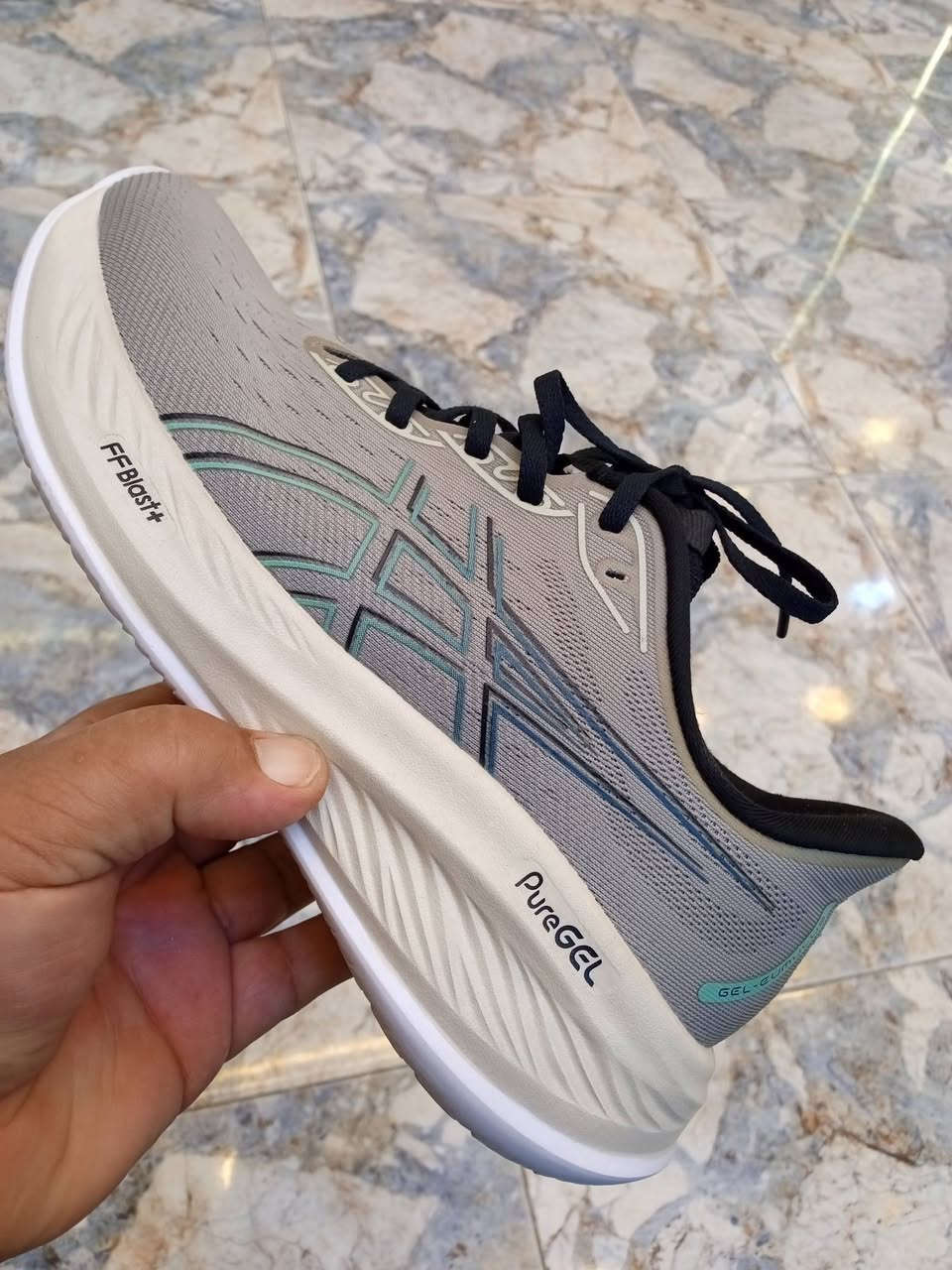 اسكس( بيرو جل )
اصدار حديث
42
26.5سم
قطعه صنع اندونسيا نظافة فوووول وزن ريشه للتمرين والوقوف الطوبل


**إذا كنت صاحب هذا الإعلان وتريد حذفه لأي سبب، رجاءا أرسل رسالة إلى الدعم الفني**