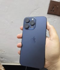 ايفون ١٥ برو ماكس • ايفون ١٤ برو ماكس • ٢٥٦