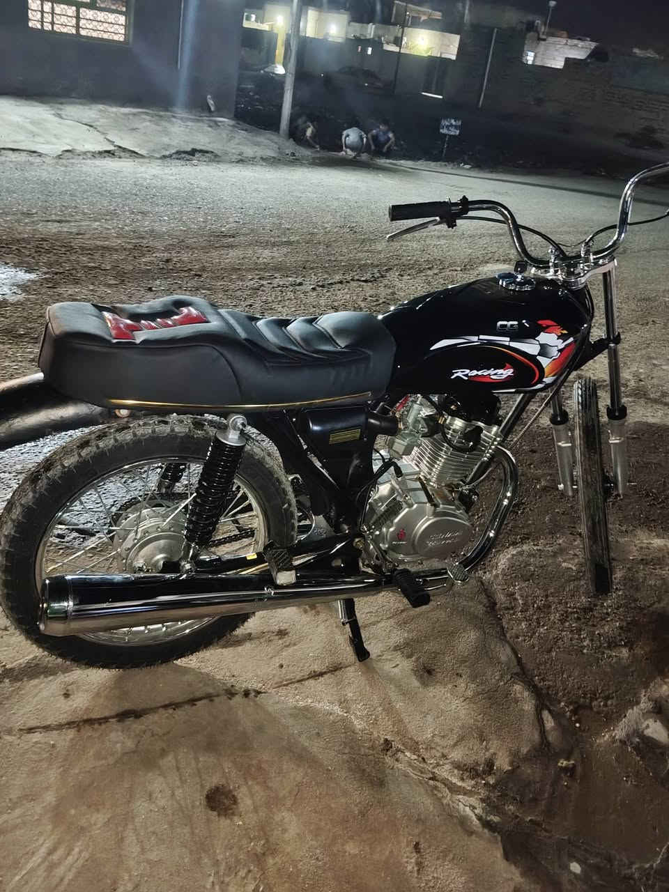 دراجه البيع سيجي ام الحرب تعمرت اليوم بعده عله سحك بدون وراق سعر خاص ***********
