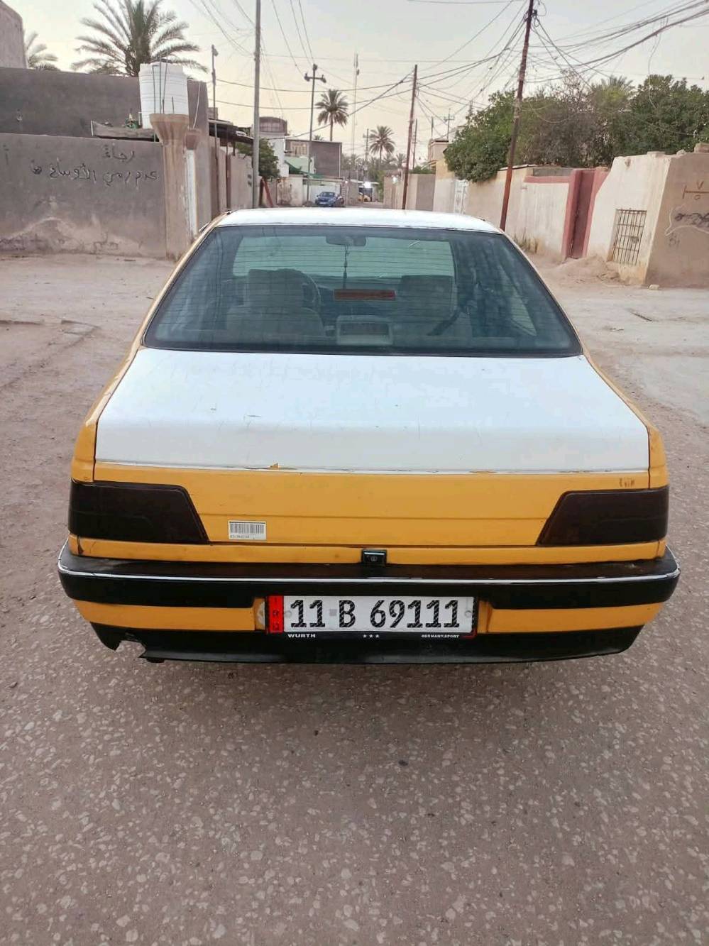 السلام عليكم بيجو ( 405 ) موديل ( 12 ) رقم ( بغداد ) (انكليزي) مشروع وطني 
(  تحويل   مباشر  ✅  ) (  مصفره  هيئه  وغرامات  ✅ )
( مكينه جديده ✅ ) ( كير جديد ✅ ) حداديه وكهربائيات خير من الله مشط ( ستيرن جديد ✅ )دواخل كلش حلوه
( كفاله من ضربه 👍 ) (ترايك وين ميعجبك) شواصي بلادي
السعر 👈👈 28 وبيه مجال للشراي  مكاني كربلاء رقم الهاتف ***********
