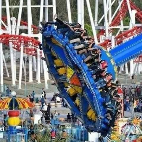 لو اتلحك لو متلحك اخر المقاعد باصات كرسمس 
احنه مقبلين على سنة جديده 2026 إنشاء الله سنت خير وبركه على اهلنا وناسنا العراقيين اجمعيين 
اعلاااان من حملة ام البنين الكبرى سفرات ليلة 1/1 الاحتفاليه 
سويتلكم انطلاق 3 باصات حسب الرغبة وتدللون عليه 
💯💯💯💯😜
الباص الاول. { يوم الأربعاء }
سفره + زيارة إلى بغداد الحبيه مخابز الاغا + الكاظميه + الجزيرة السياحيه + احياء الحفل قرب مول بغداد ومن بعدها العودة الى الديوانية الحبيبة :: وقت انطلاقنا 8:30 ص العودة بعد الاحتفال براس السنه .. السعر النفر 10 الف .البرنامج بلصوره
❤️❤️❤️❤️❤️❤️❤️❤️❤️❤️❤️❤️❤️❤️❤️❤️❤️❤️
الباص الثاني.. { يوم الأربعاء }. سويتلكم باص علمود الموظف
سفره + زيارة إلى بغداد الحبيه مخابز الاغا + الكاظميه + الزوراء + احياء الحفل قرب مول بغداد ومن بعدها العودة الى الديوانية الحبيبة :: وقت انطلاقنا 1:30 ظهراً العودة بعد الاحتفال براس السنه .. السعر النفر 10 الف .البرنامج بلصوره
📢📢📢📢📢📢📢🔥🔥🔥🔥🔥📢📢📢📢📢📢
الباص الثالث.. { يوم الأربعاء } هذا باص كربلاء 
زيارة + سفره إلى كربلاء المقدسه + مدينة العاب النوارس ومن بعدها العودة الى المنزل.. انطلاق 1:00 ظهراً العودة 12:00 ليلاً 
سعر النفر مرجع 8 الف 
{خلي سَنتك الجديده قرب الامام الحسين ع}
🌀🌀🌀🌀🌀
للحجز والاستفسار الاتصال بنا 
***********  وات ساب *********** 
التجمع قرب جامع الحكيم بلجمهوري
