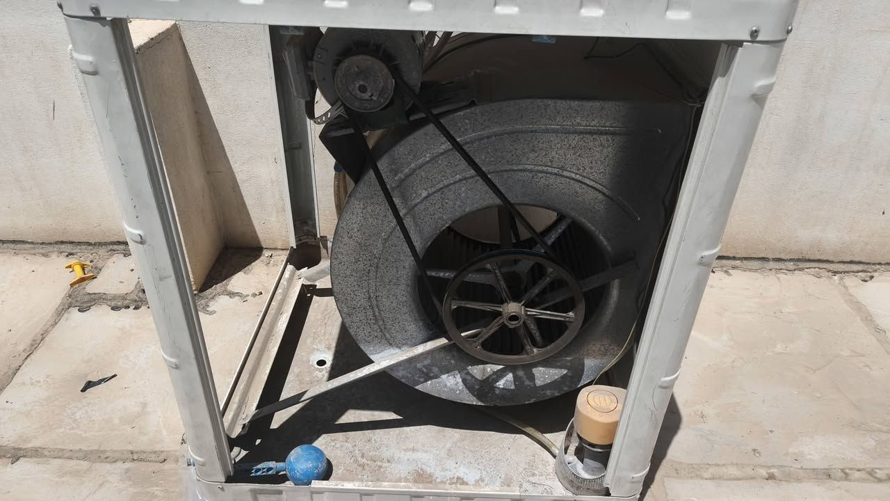 مبرده حجم 4ونص شرط شغال نظيف قليل مشتغل دبل واتر بام ماطور بلادي سرعتين ***********
