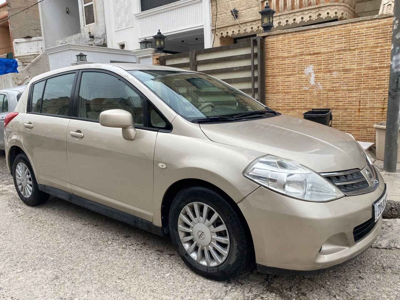 نیسان تیدا 2009 دوبست سبوخی هه یە بستێک چاملخی پشتی بە بێ دە عم محجون بستێک لە سقفی لای سکن بە بێ معجون بێ لێدڕان لە سە رشوخت سبوخ کرایە گێڕو مە کینە و تە بریدو بە ناوکردن و تە قە و ڕە قە بە شە ڕت هه زە و ڕە قە می نوێ یە أربيل, العراق


**إذا كنت صاحب هذا الإعلان وتريد حذفه لأي سبب، رجاءا أرسل رسالة إلى الدعم الفني**