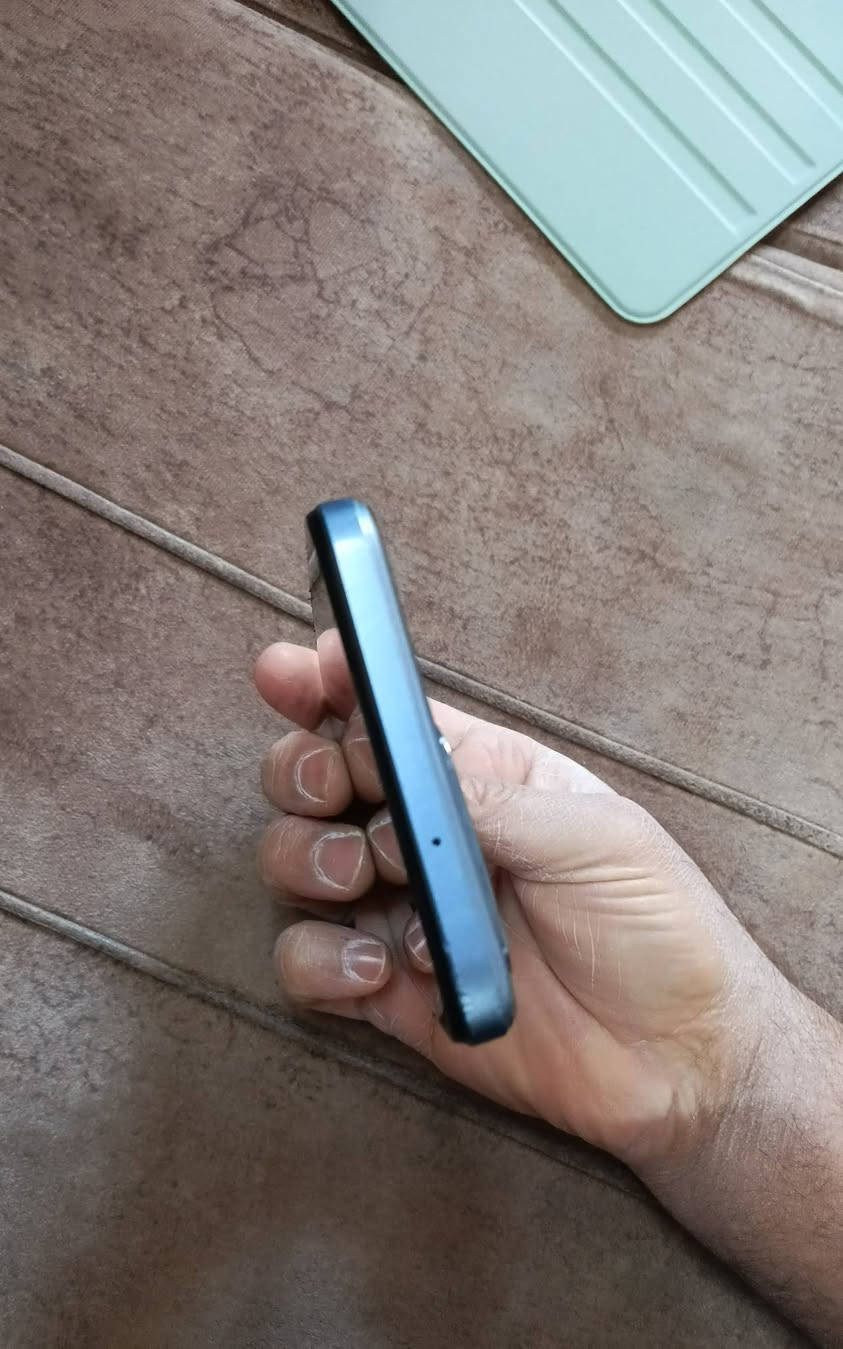 سلام عليكم اخوان متاح جهاز هونر x6 شرط شغال بس امبدل شاشة اصلية عند مكتب المهندس الأحمدي بل جامعة ذاكرة 128 رام 4 سعره 50 وبيه مجال شراي تعال خاص مكاني موصل


**إذا كنت صاحب هذا الإعلان وتريد حذفه لأي سبب، رجاءا أرسل رسالة إلى الدعم الفني**