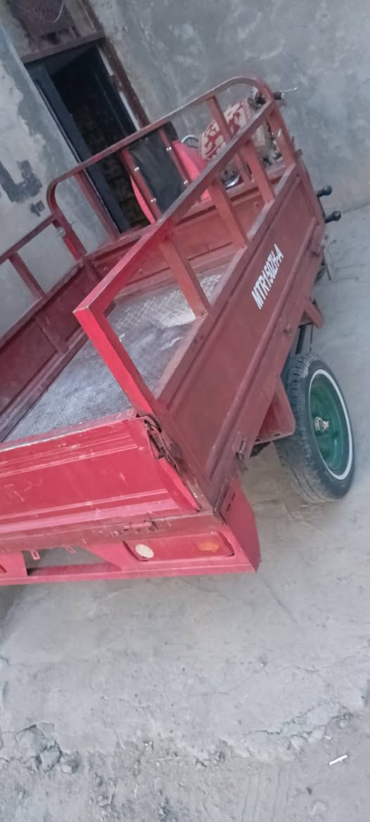 السلام عليكم ستوته للبيع ام تي ار موديل 20 سعر 1,700 وبيها مجال مكان النجف الاشرف ناحيه الحريه 
***********
