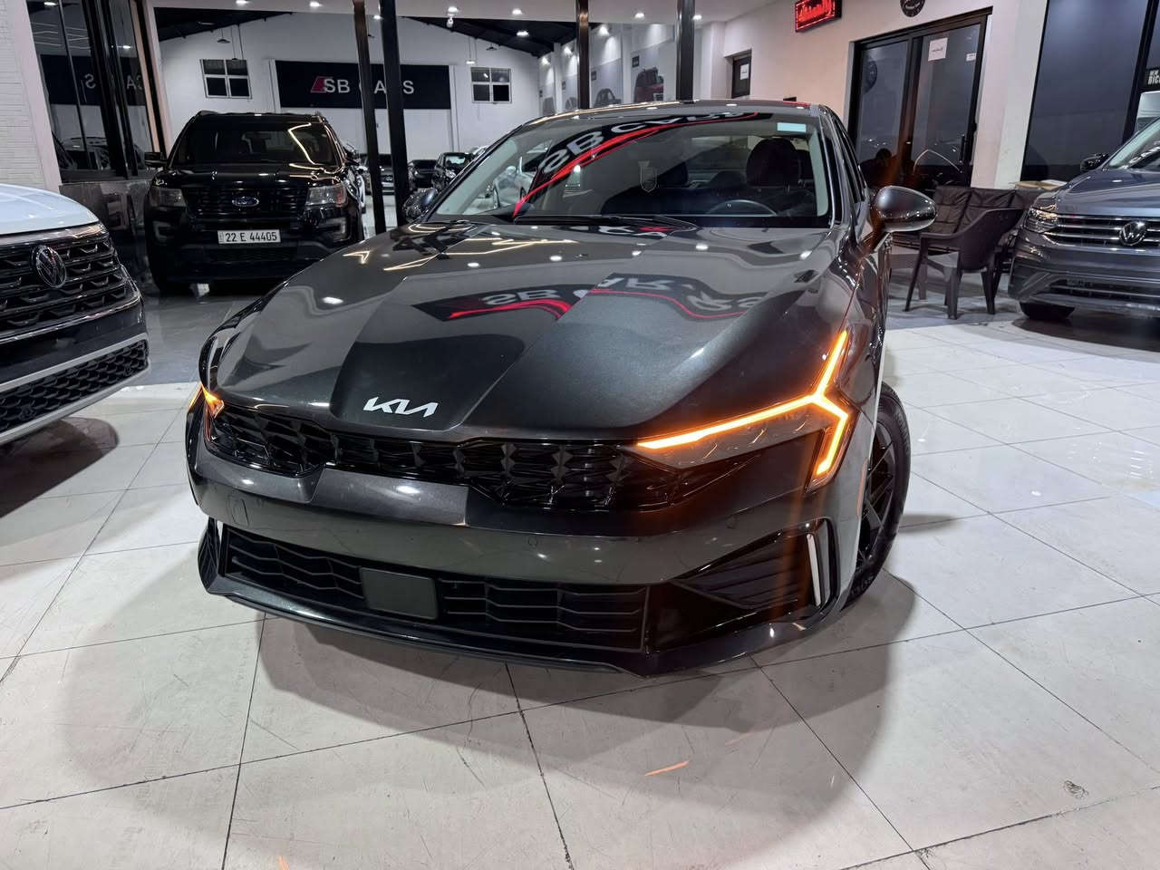 Kia k5 2025
سعر بلاشش ١٥٣$🔒🔥
***********
***********

مواصفات Lx 
محرك مرغوب ٢،٥ تنفس طبيعي
رادارات ٣٦٠ درجة
كراسي كهرباء  
بصمة و تشغيل عن بعد
شحن لاسلكي 
٣ انضمات قيادة 
تحكمات ستيرن
شاشة كبير
بريك بصمة
ضرر❌بجم سليم ٤-٥ قطعه صبغ
ابيعه حيزام بدون دواخل  رقم شاصي موجود 
أرباكات ستيرن و داشبورد اصلي 💯/💯
بدون رقم تترقم شمالي ١٢ ورقة 
موجودة 📍اربيل معرض S.B cars

***********
***********

صور حادث 
👇🏼
 
https://auctionaito.kg/auction/lot/kia-k5-lxs-2025/knag24j77s5335707
