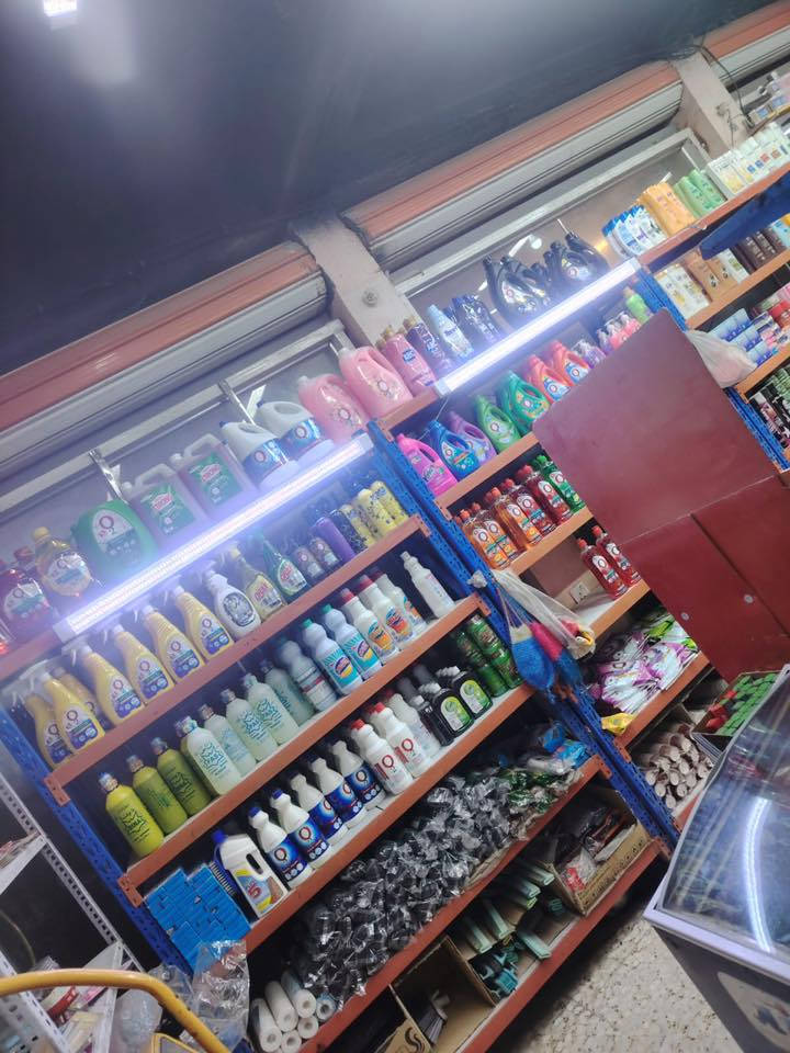 سلام عليكم
اسواق للبيع كوفه حي كنده خلف مستشفى الاهلي ابن بلال خير من الله تجي تكعد وره الدخل واشوف خمس محلات وواحد مخزن 
***********
