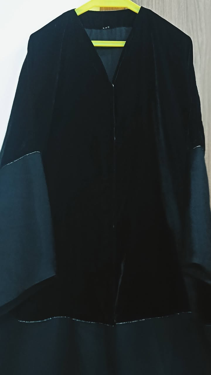 السلام عليكم بنات عبي خليجي باله القطعه على 6 فقط القطع الموجودة بالمنشور


**إذا كنت صاحب هذا الإعلان وتريد حذفه لأي سبب، رجاءا أرسل رسالة إلى الدعم الفني**