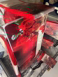 طاولة 6 كراسي • طقم كنب 5 قطع • النجف