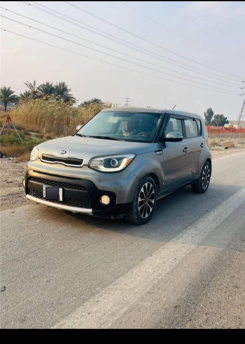 كيا صول موديل 2017 
بيها قطعتين صبغ
محرك 2000 دوش 
ماشيه سبعه وثمانين الف 
جاهزه من دعاميه لدعاميه 
عنوان بابل للإستفسار *********** سعر 108
