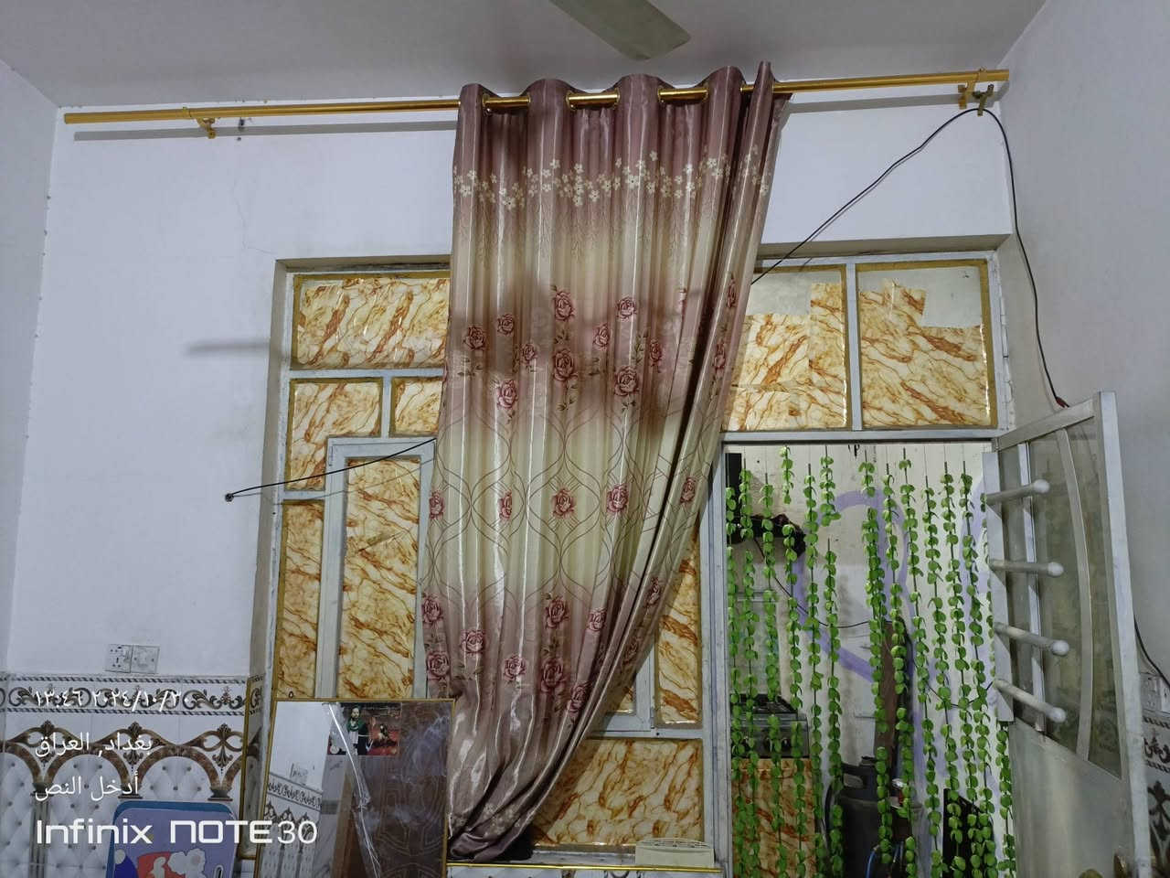 دار للبيع المساحه 80مترمربع جنس الارض سكك  المكان بغداد حي النصر الثانية شارع حجي مسلم 
بناء بلوك والسقف صب مسلح يحتوي على محل حلاقة واستقبال وصالة وغرفة نوم ومطبخ وصحيات داخلي وخارجي
الطابق الثاني يحتوي على غرفة نوم وصحيات
السطح شتايكر السعر 50مليون
للاتصال ***********
