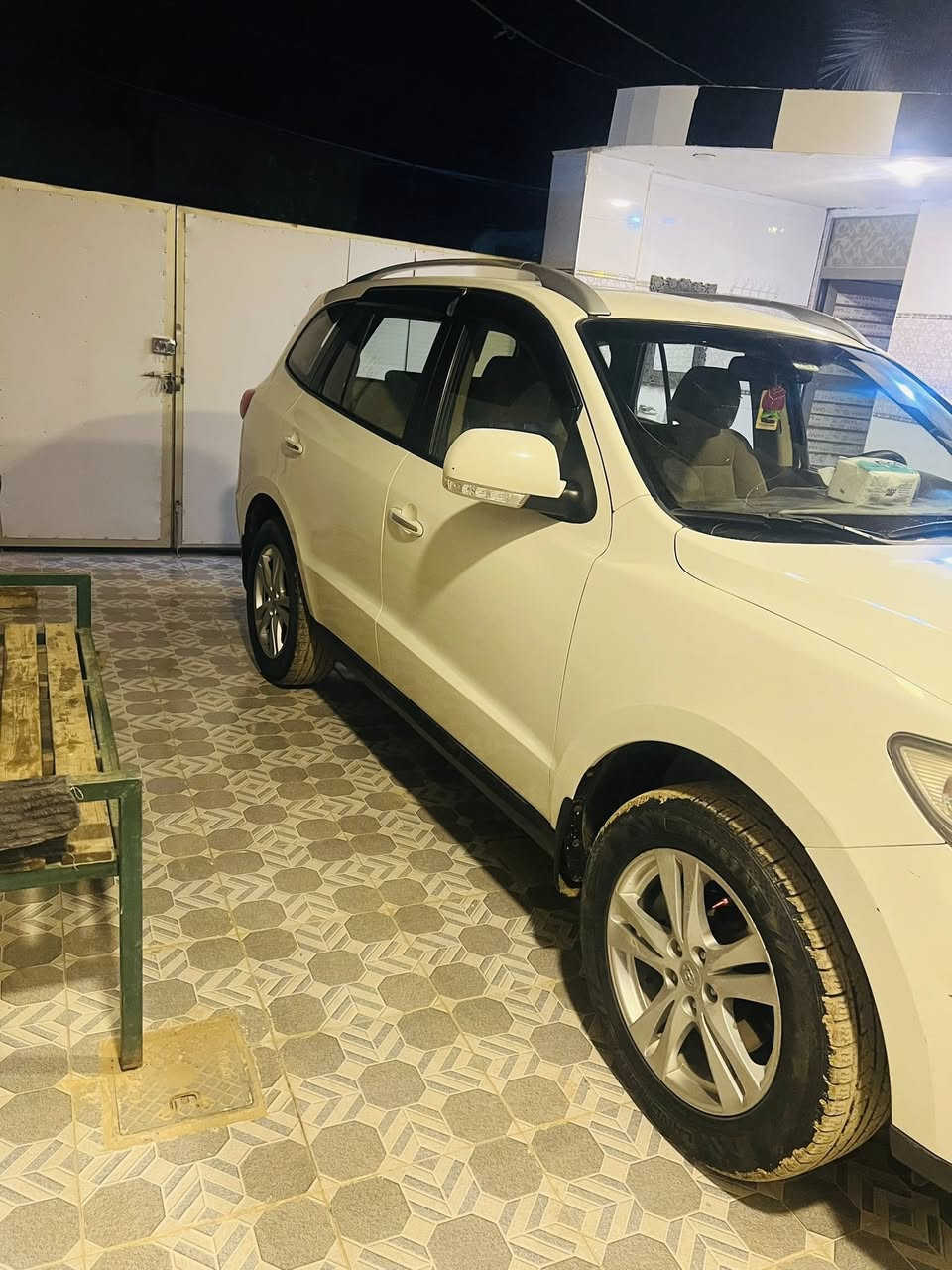 سنتافي لبيع موديل 10 فول مواصفات ماعدا البصمه محرك 6سلندر ماشيه 180الف حقيقي بني رومه مكفوله كفاله عامه رقم ديالى السعر 165 مكان ديالى لستفسار ***********
