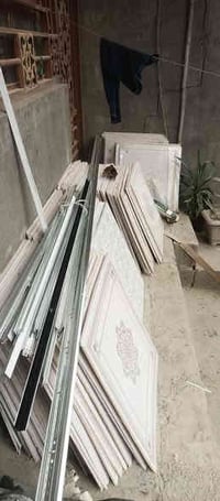 عندي سقوف ثانوي   عدد=200قطعه جسر طول 3متر عدد=2 قطعه أم 120عدد=10 راي...